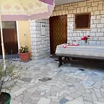 Cosy Getaway *
